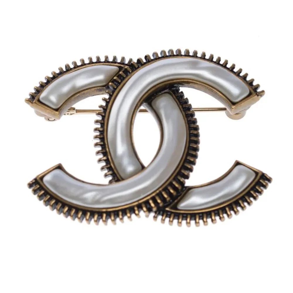 CHANEL delivery duty